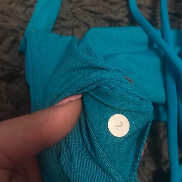 Lululemon free to be sports bra - Picture 4 of 6